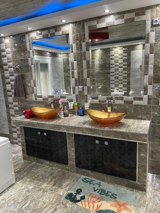 Luxury Apartment First Line Sea By Makhome Messagala Néa Meságkala Bagian luar foto